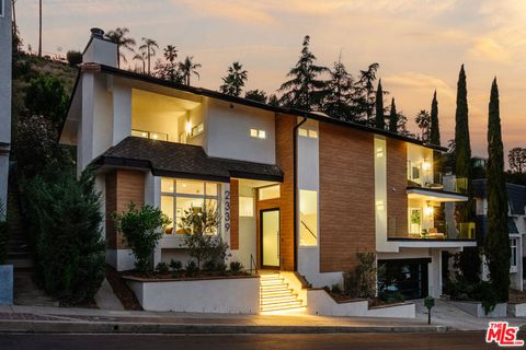 Photo of 2339 Jupiter Drive, Los Angeles, CA 90046 (MLS # 26661463)