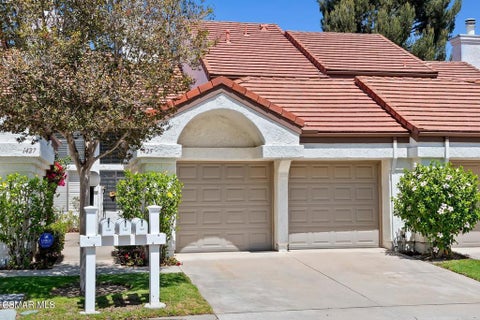 Photo of 1425 Calle Lozano, Camarillo, CA 93012 (MLS # 226004010)