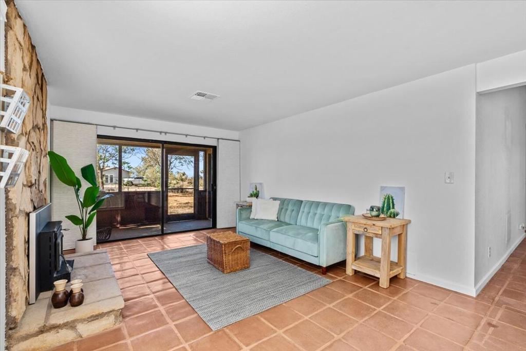 4374 Linda Lee Drive