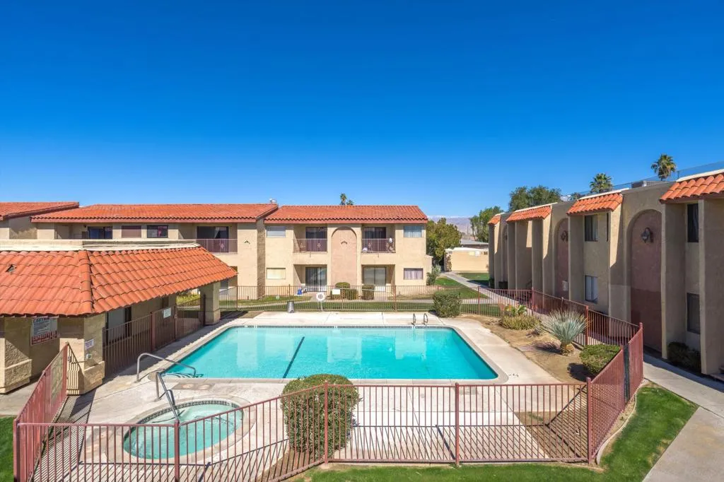 Indio, California 92201, United States, 1 Bedroom Bedrooms, ,1 BathroomBathrooms,Residential,Active,227740