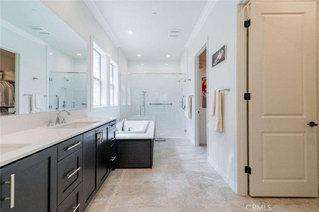 160 Palencia, Irvine CA 92618 - Photo 16