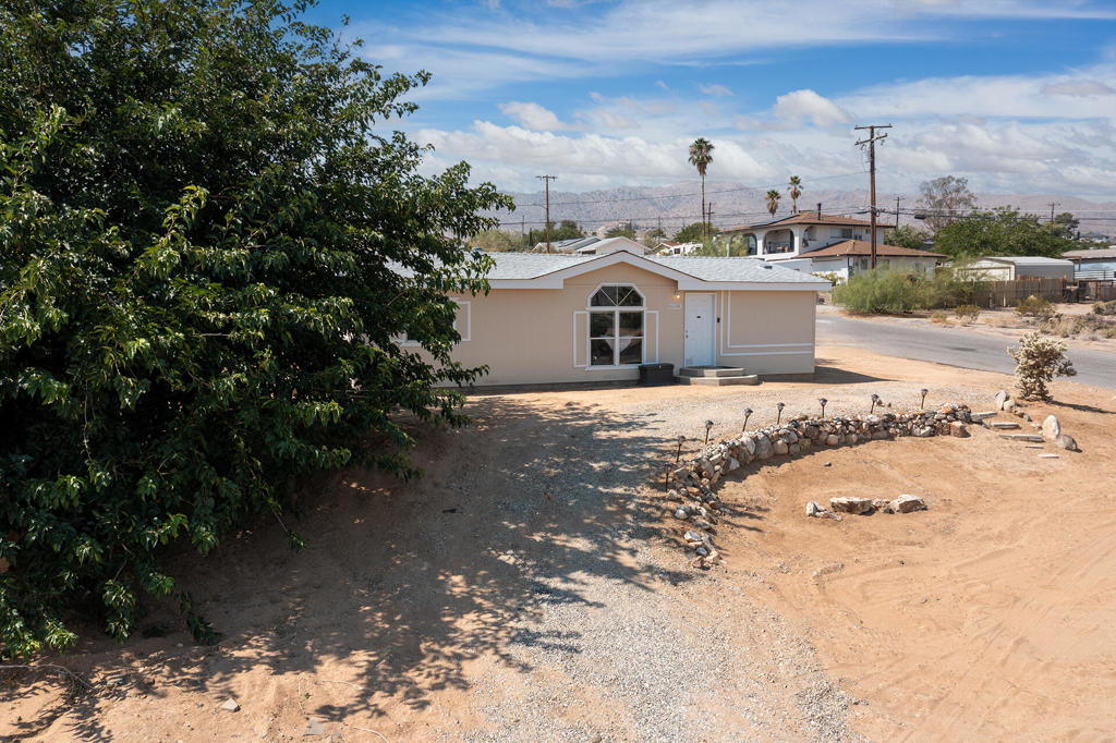 61581 Granada Drive