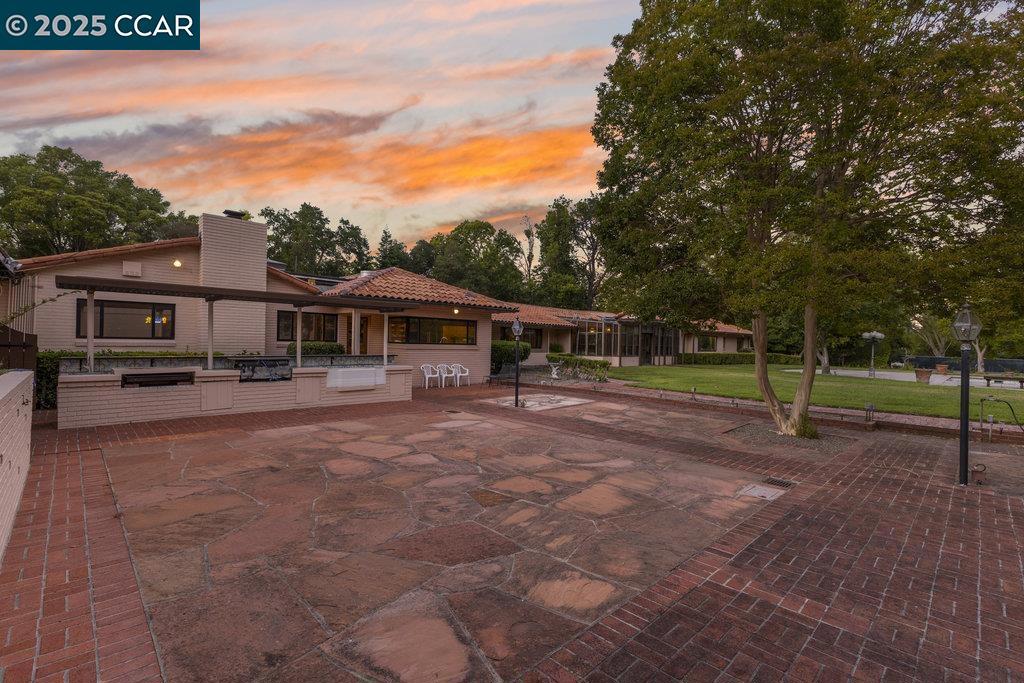 LAFAYETTE - Residential