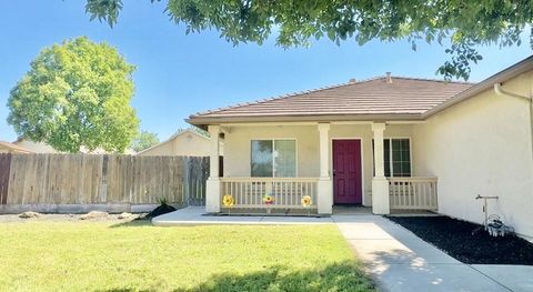Photo of 2344 Siena Court, Merced, CA 95341 (MLS # ML82045437)