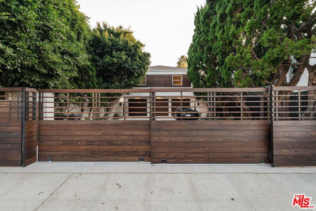 Photo of 22440 Pacific Coast Highway, Malibu, CA 90265 (MLS # 26633251)