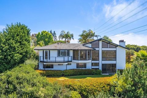1138 Via Mil Cumbres Solana Beach CA 92075