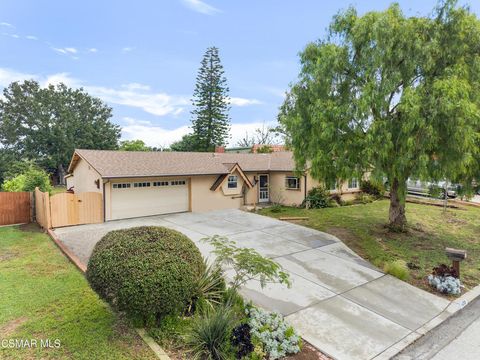 Photo of 1430 Vaquero Drive, Simi Valley, CA 93065 (MLS # 226001580)