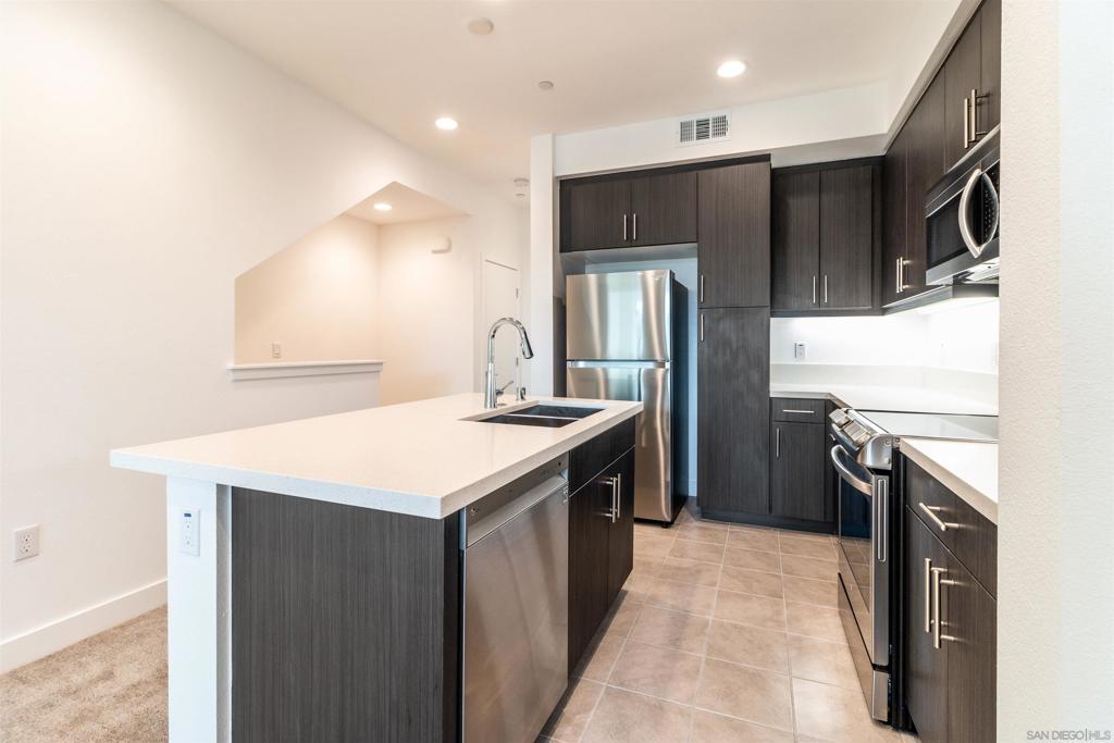 Properties 3 7651 University Ave 104