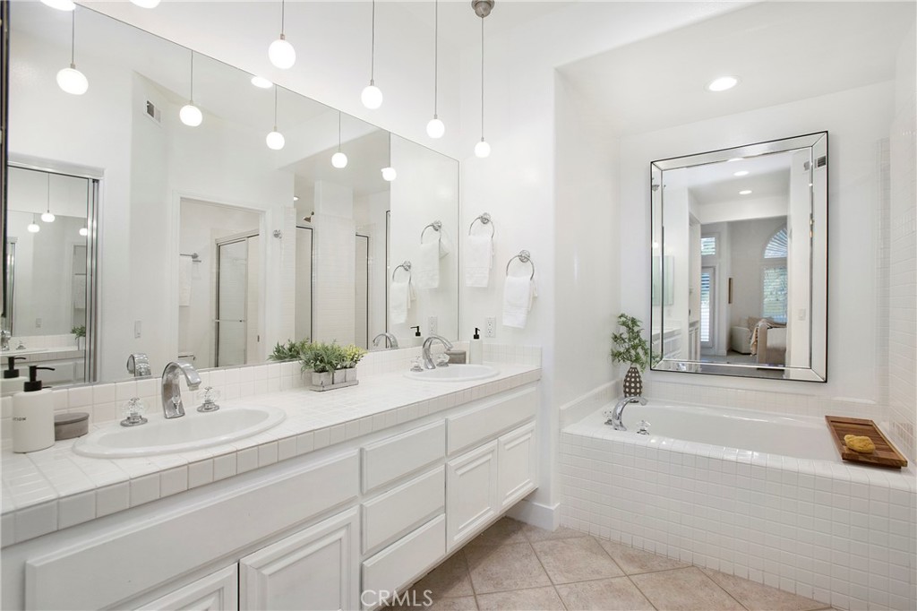 Riviera (BB) (BRI) - Residential