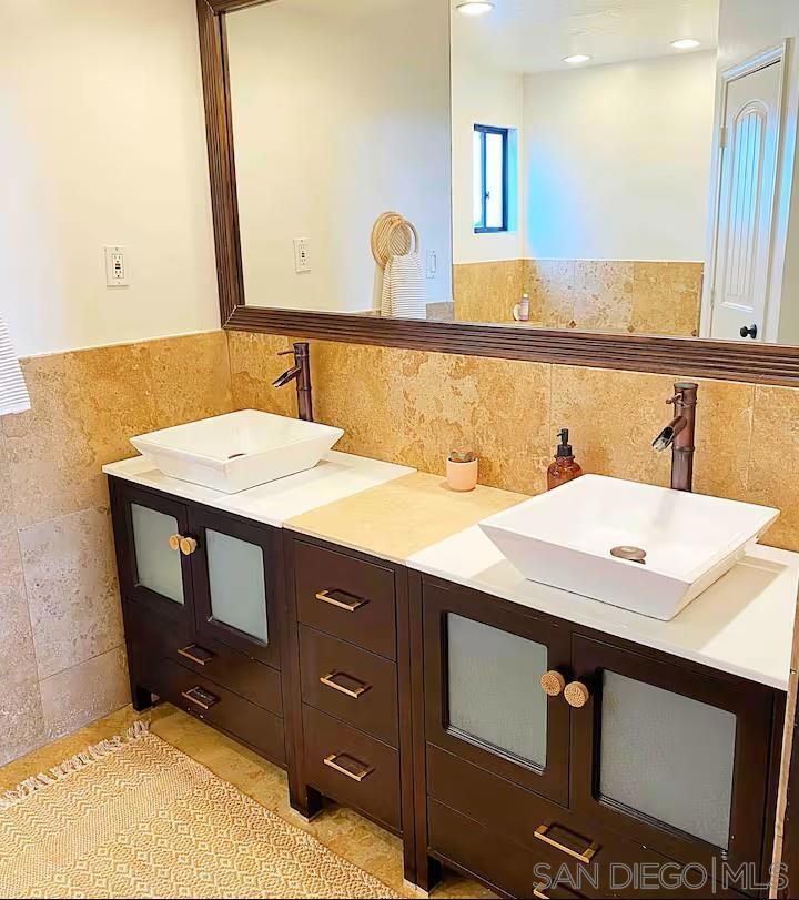 Encinitas - Residential Lease