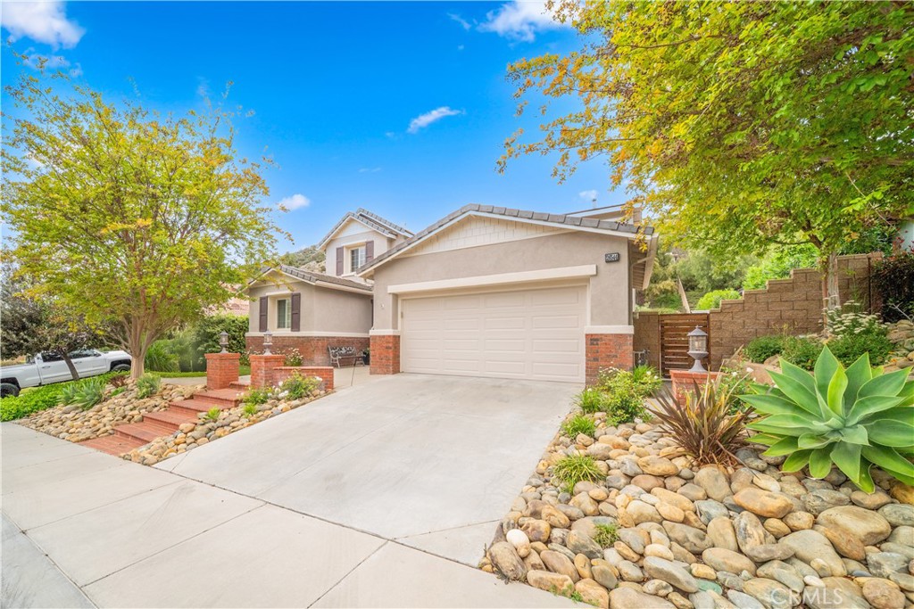 26544 Mahonia Way