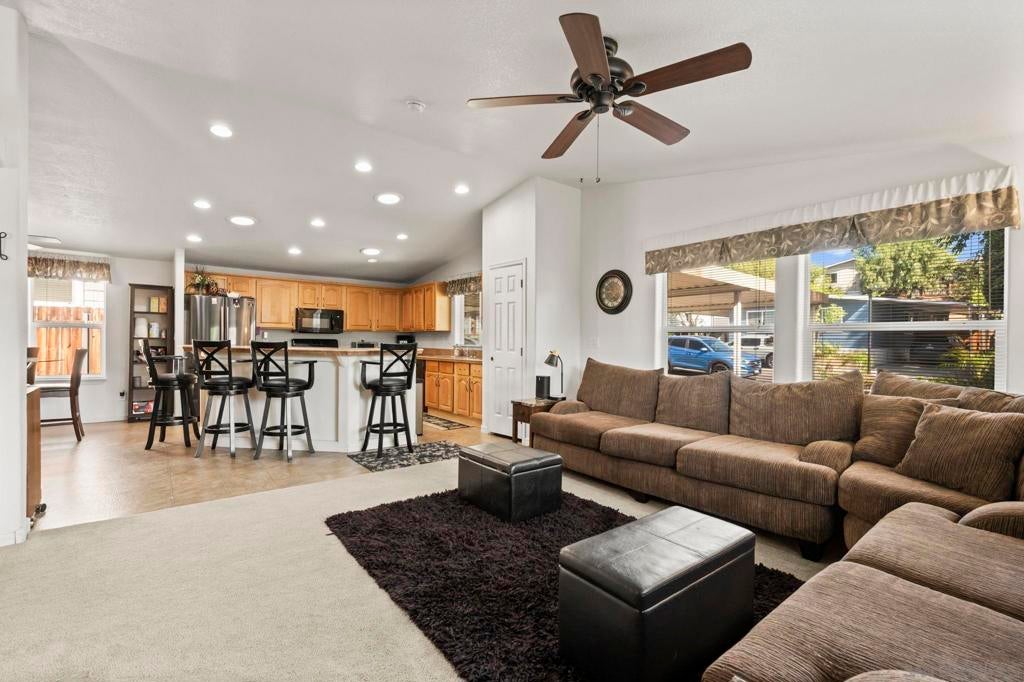 14215 Pecan Park Ln. LN