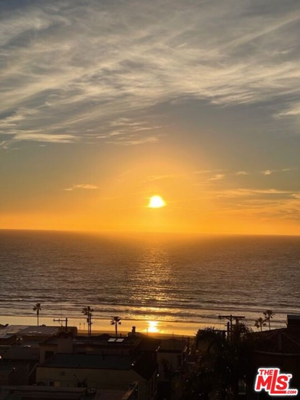Photo of 4113 Crest Drive, Manhattan Beach, CA 90266 (MLS # 25596453)