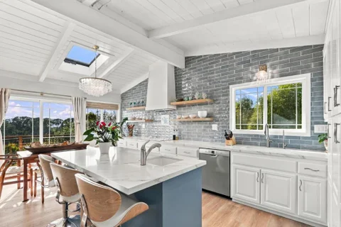 420 Vista Del Mar Drive, Aptos, CA 95003 - MLS#: ML82061373