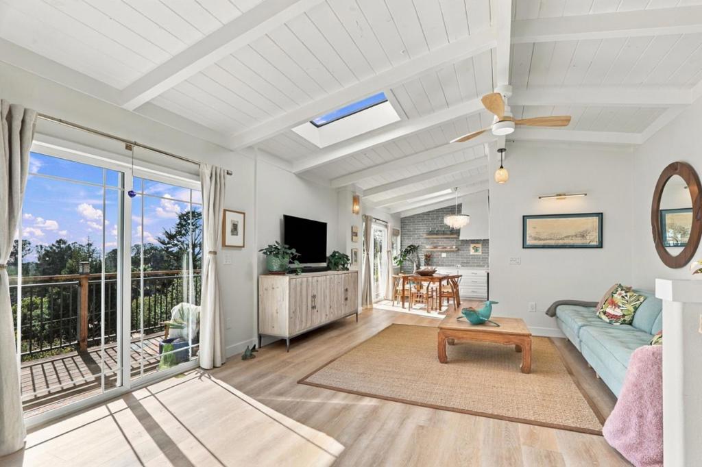 420 Vista Del Mar Drive