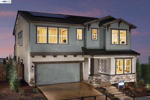 Photo of 878 Via Palermo, San Ramon, CA 94583 (MLS # 41127447)