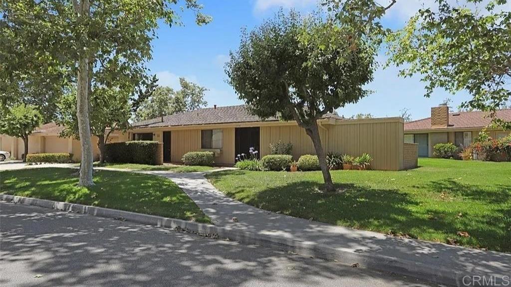 27541 Avenida Larga, San Juan Capistrano CA 92675 - Photo 1