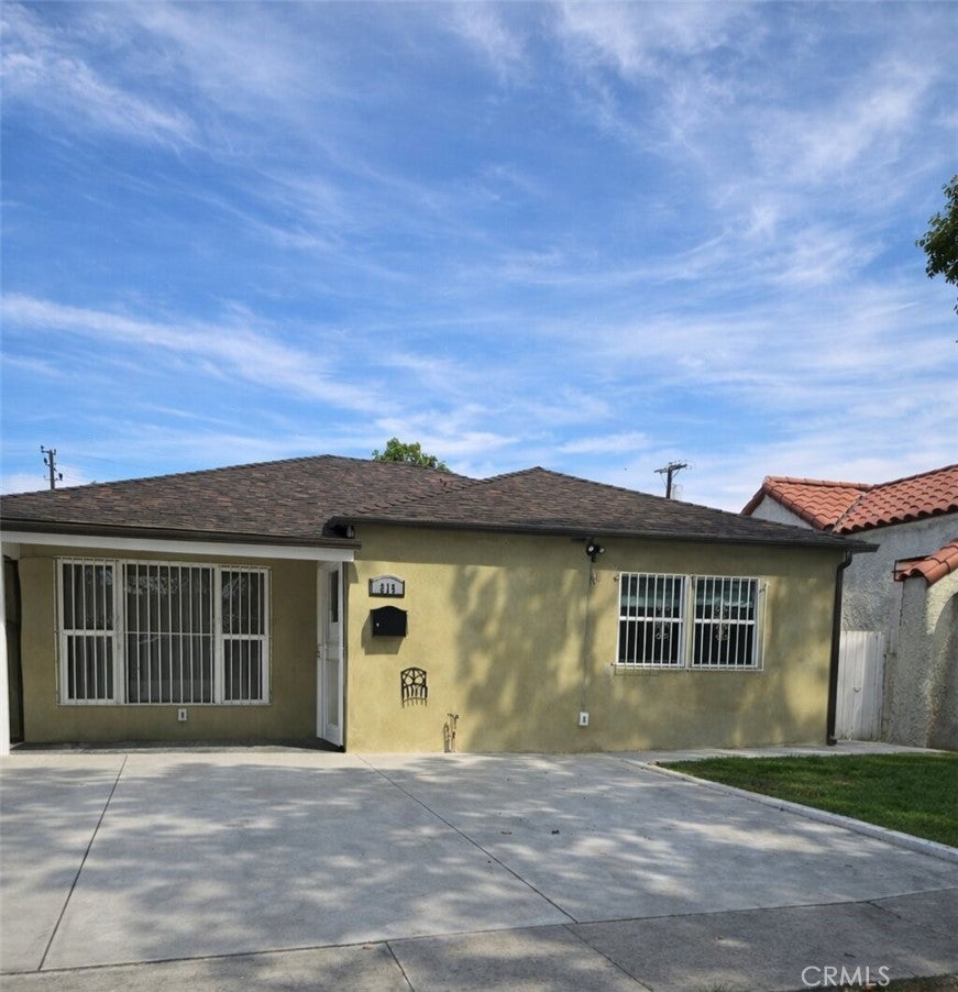 819 E 85th Street