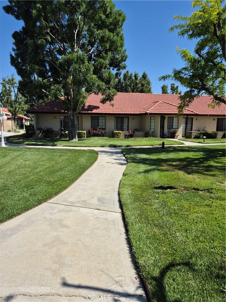 Charming 1 Bedroom, 1 Bath Lower-Level Condo in Desirable 55+ Jess Ranch Community!
Enjoy peaceful, low maintenance living in this beautifully updated unit featuring a remodeled kitchen with newer self-closing cabinets and granite countertops. Additional upgrades include updated electrical outlets and an in-unit stackable washer and dryer—conveniently included in the sale.
This lower-level home offers easy access and comfort, ideal for those seeking simplicity and convenience. Residents of this gated community enjoy 24-hour security, a recently updated recreation center, and a calendar of social activities to stay active and engaged.
Located near scenic Jess Lake, perfect for fishing, or a relaxing walk. Discover the lifestyle you’ve been looking for in this secure and vibrant 55+ neighborhood!