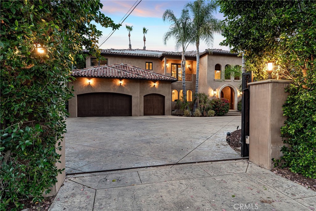 23115 Erwin Street