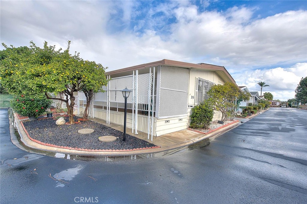 9200 Westminster Boulevard 35