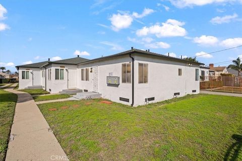 Photo of 1525 W 105th Street, Los Angeles, CA 90047 (MLS # GD26001784)