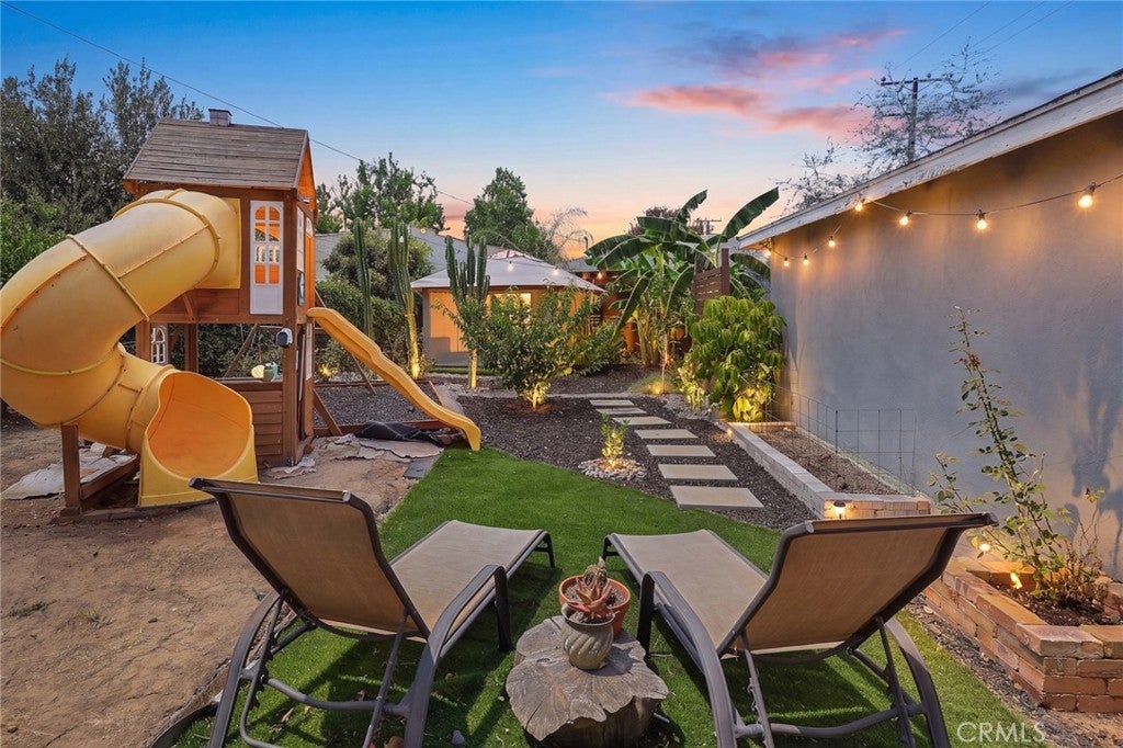 2500 Carlos St ST, Alhambra CA 91803