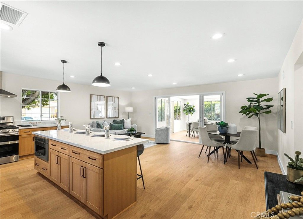 Photo of 1944 E Lomita Avenue, Orange, CA 92867 (MLS # OC26100087)