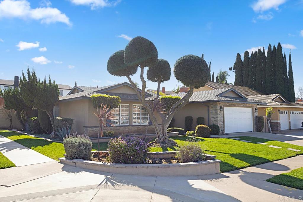 4358 E Holtwood Avenue