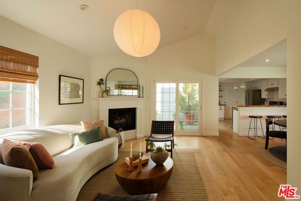 Photo of 215 Portland Avenue, Huntington Beach, CA 92648 (MLS # 25618527)