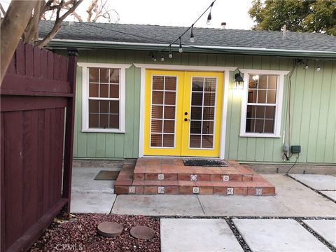 Photo of 3577 Gundry #1/2, Long Beach, CA 90807 (MLS # PW26018884)