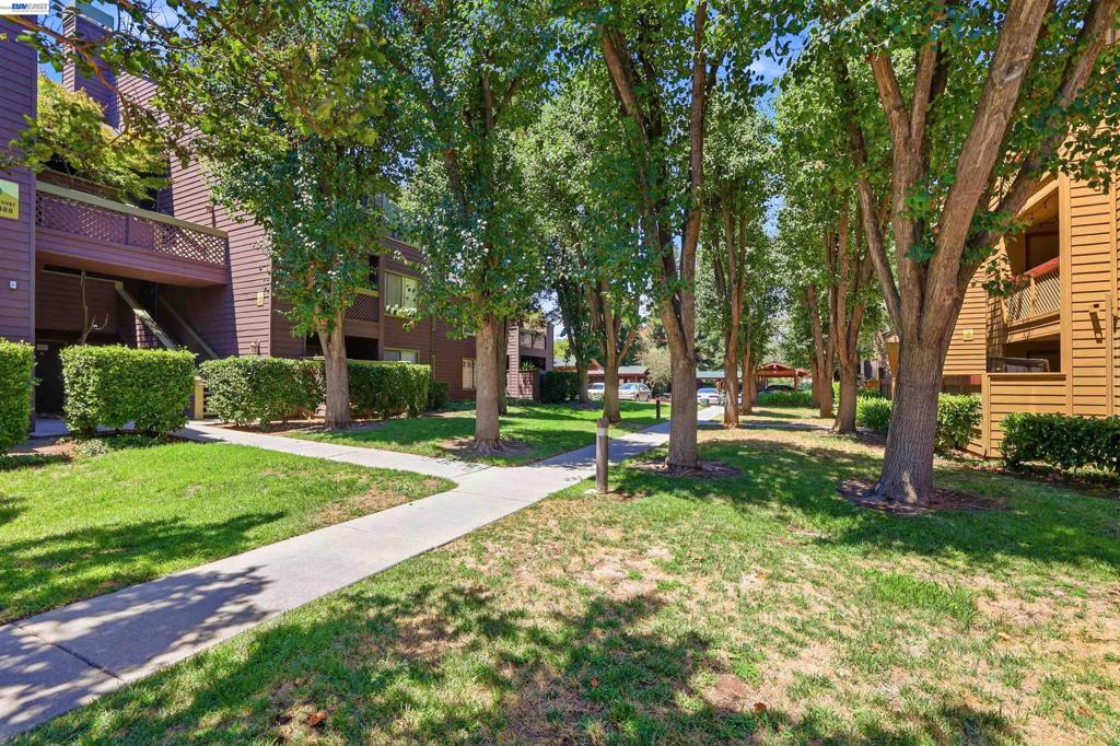 682 Teatree Ct CT, San Jose CA 95128