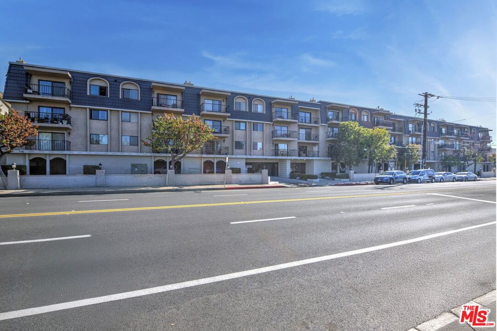 12400 Montecito Road 403