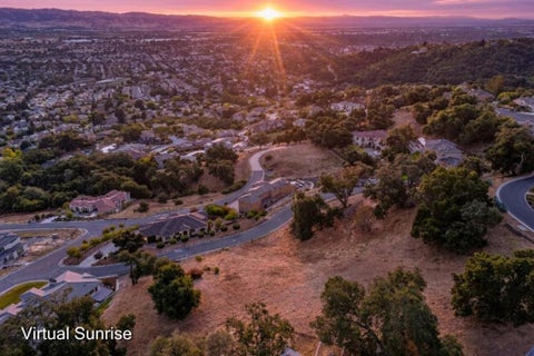 Photo of 8983 Mimosa Court, Gilroy, CA 95020 (MLS # ML82062687)