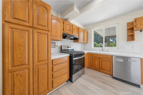 Tiny photo for 1350 East Hillcrest Drive DR, Thousand Oaks, CA 91362 (MLS # CV26193710)