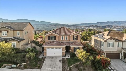 Photo of 20264 Dorothy St, Saugus, CA 91350 (MLS # SR25245528)