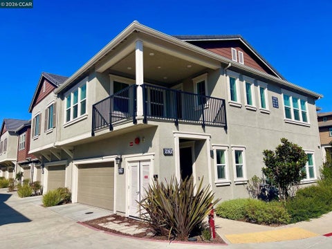 Photo of 69216 Via Vicenza, San Ramon, CA 94583 (MLS # 41150429)