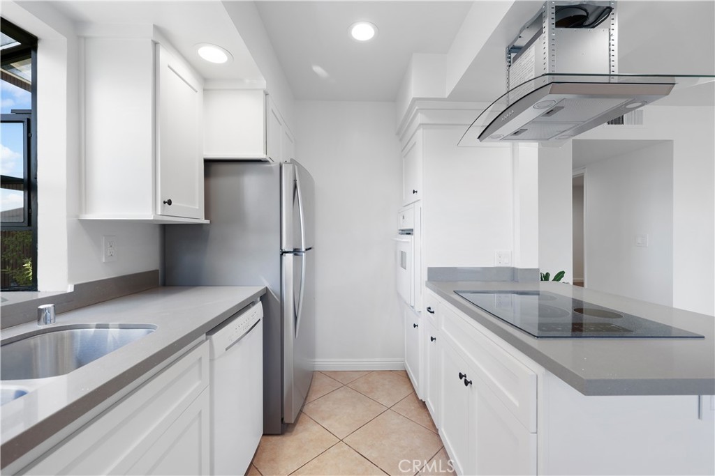 454 Seaward Road