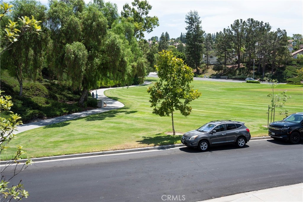 22061 Castlewood