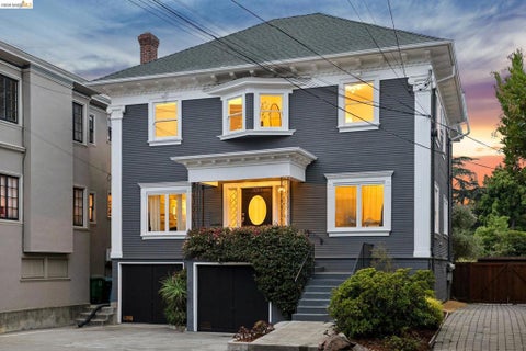 Photo of 3014 College Avenue, Berkeley, CA 94705 (MLS # 41148845)