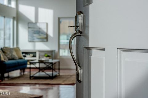 Tiny photo for 2221 Kingsbridge Lane, Oxnard, CA 93035 (MLS # V1-34289)