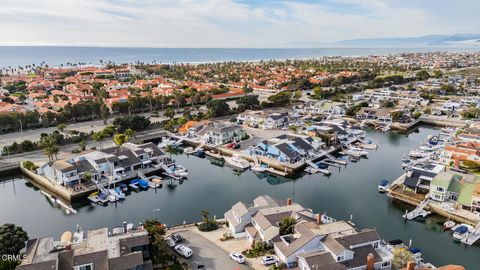 Tiny photo for 2221 Kingsbridge Lane, Oxnard, CA 93035 (MLS # V1-34289)