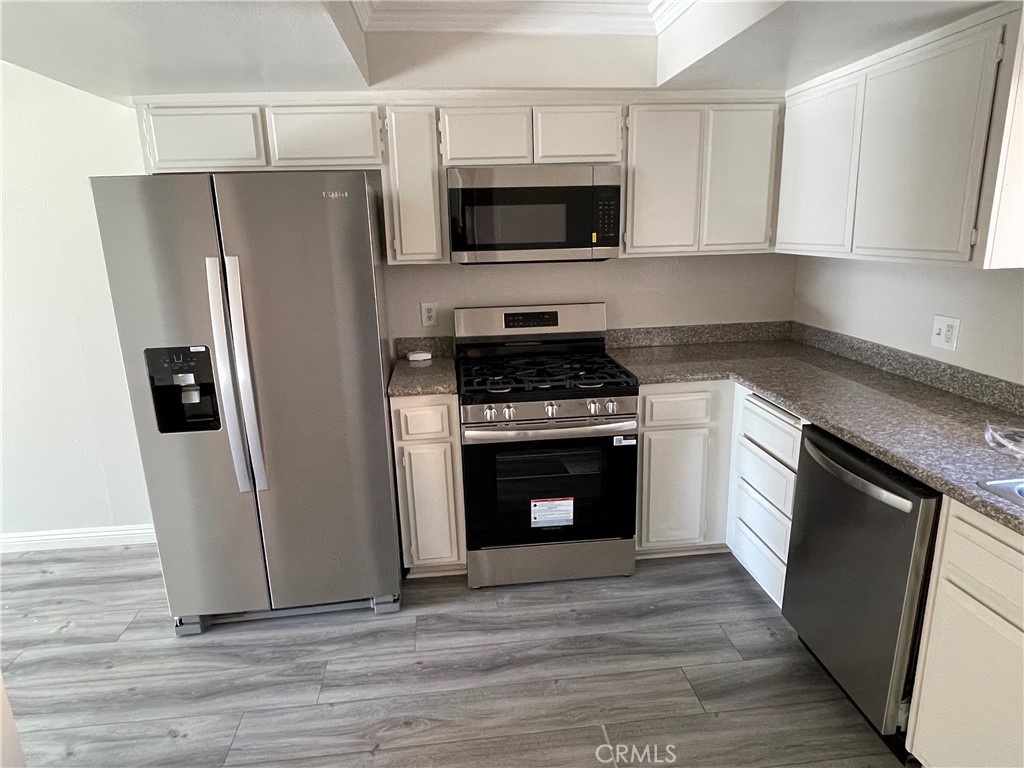 Agoura Park (802) - Residential Lease