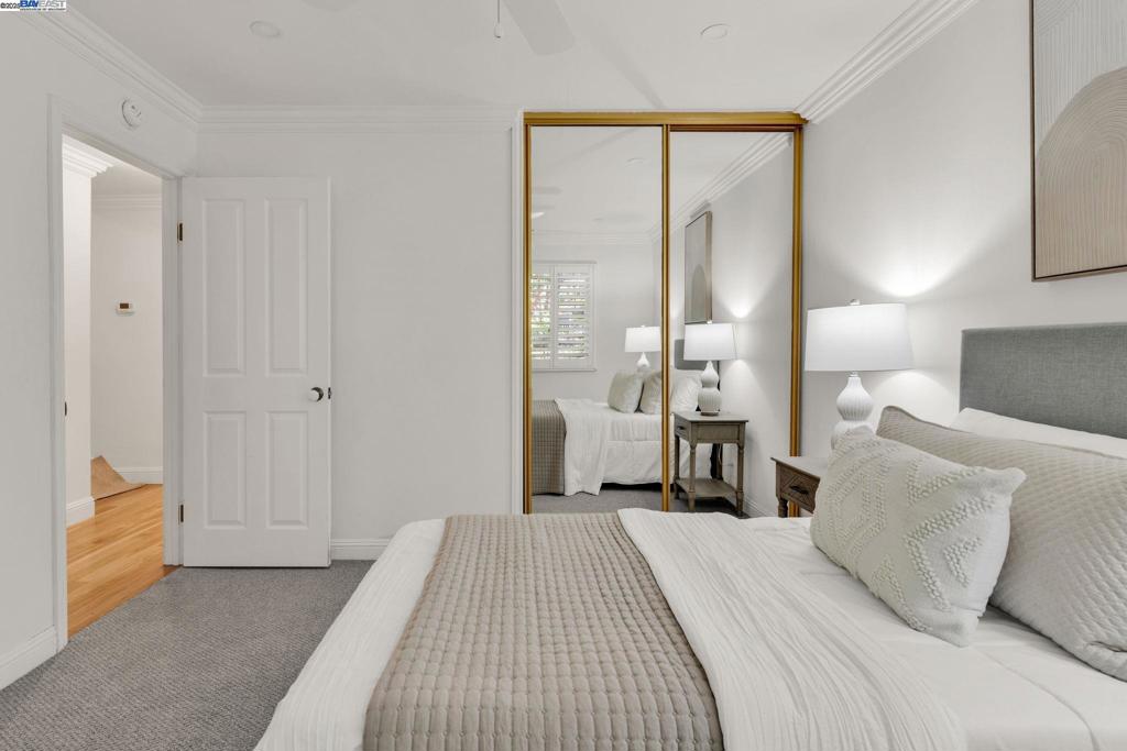 TRES LAGOS NORTH - Residential