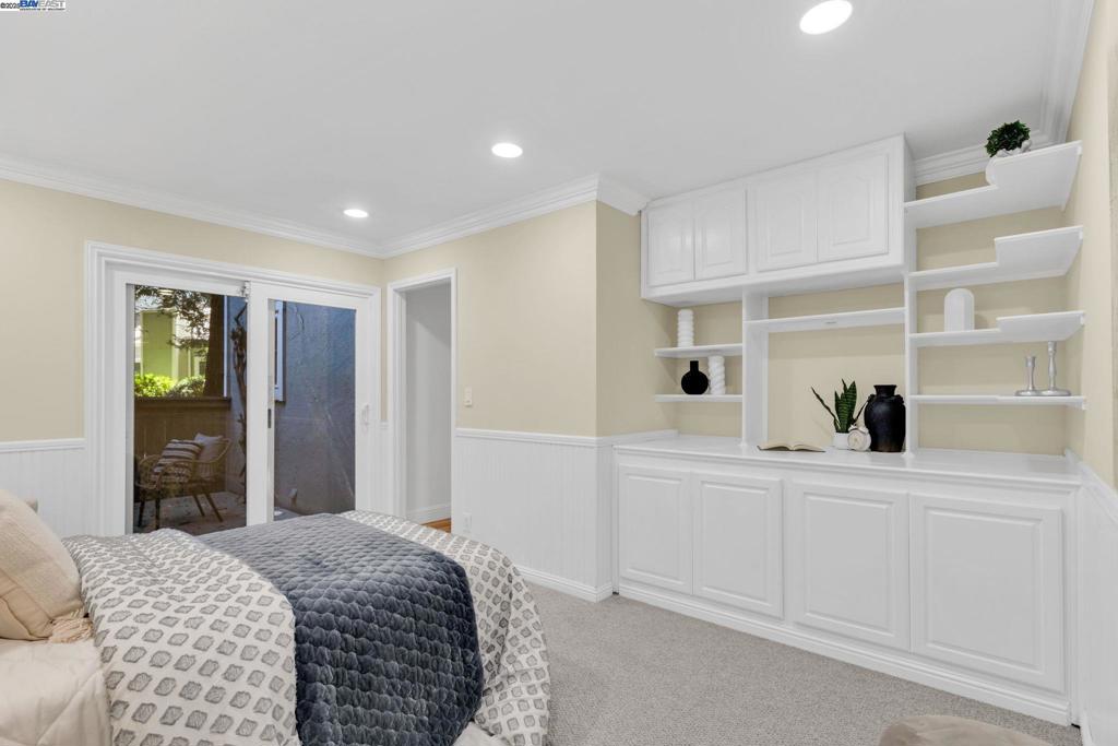 TRES LAGOS NORTH - Residential