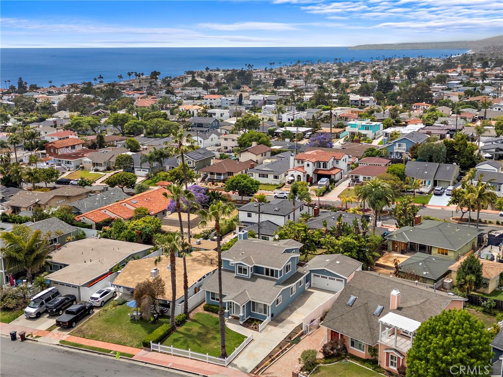 118 W Avenida Santiago