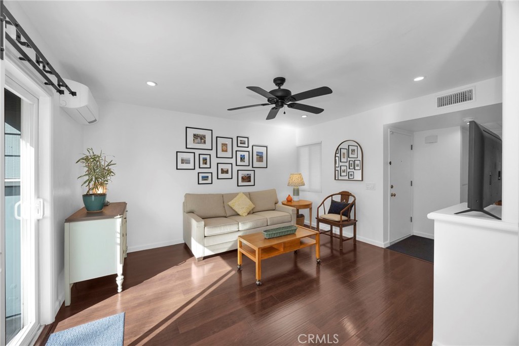 6024 Bixby Village 80