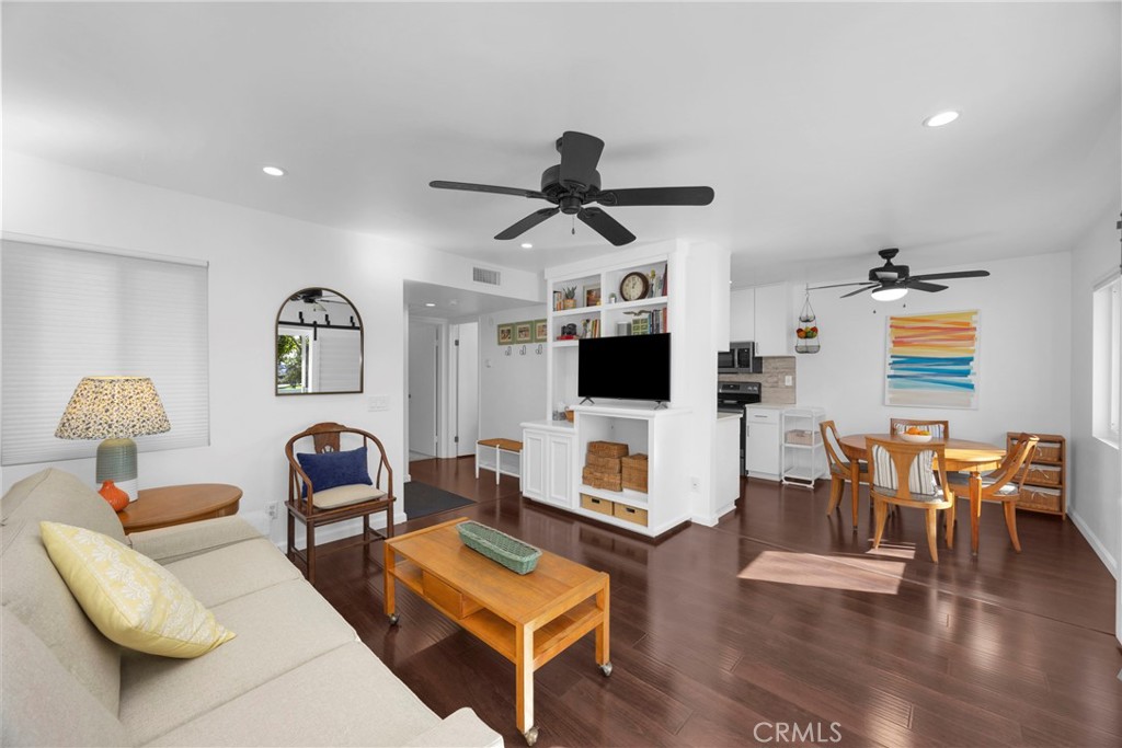 6024 Bixby Village 80