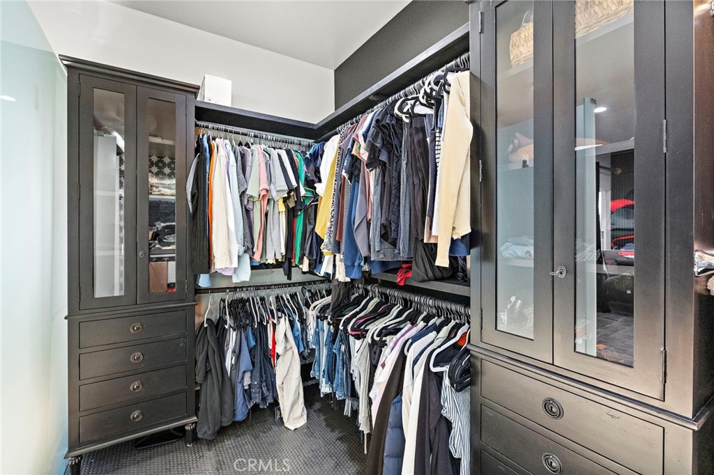 Victoria Beach (VB) - Residential Lease