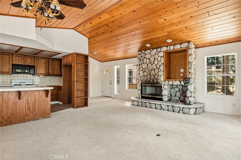 30930 Glen Oak